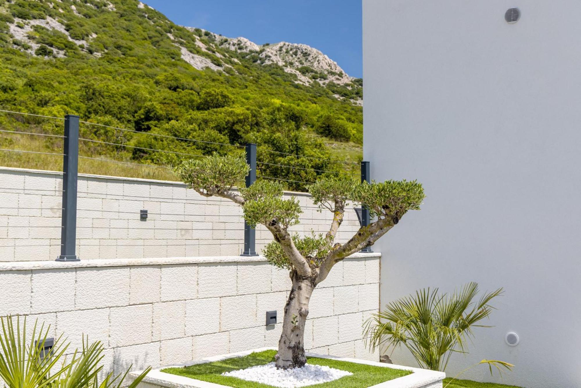 Villa Bellezza Draga Bašćanska Exterior foto